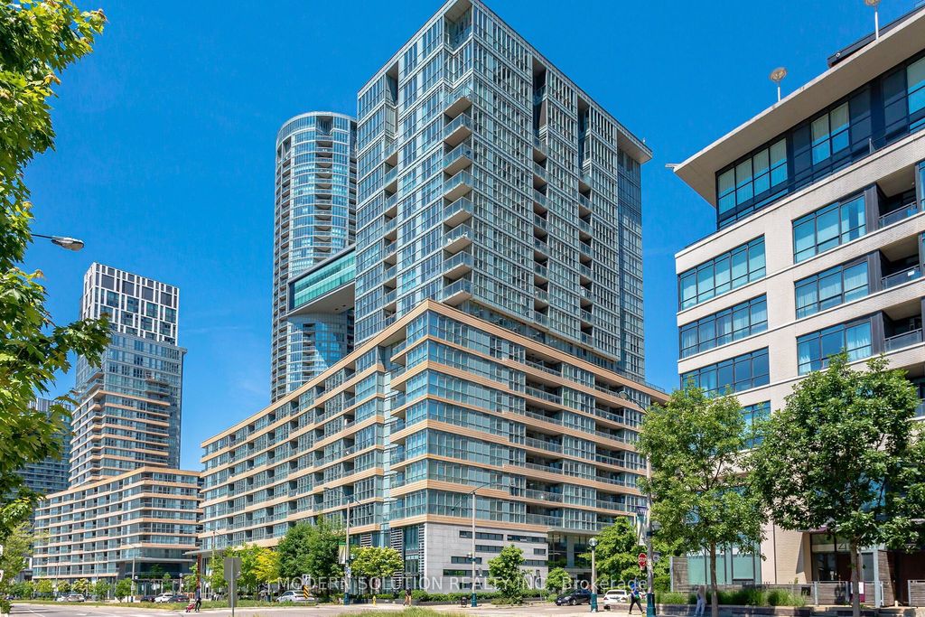 Photo of 10 Capreol Court #925, Toronto, ON M5V 4B3 (MLS # C12451388)