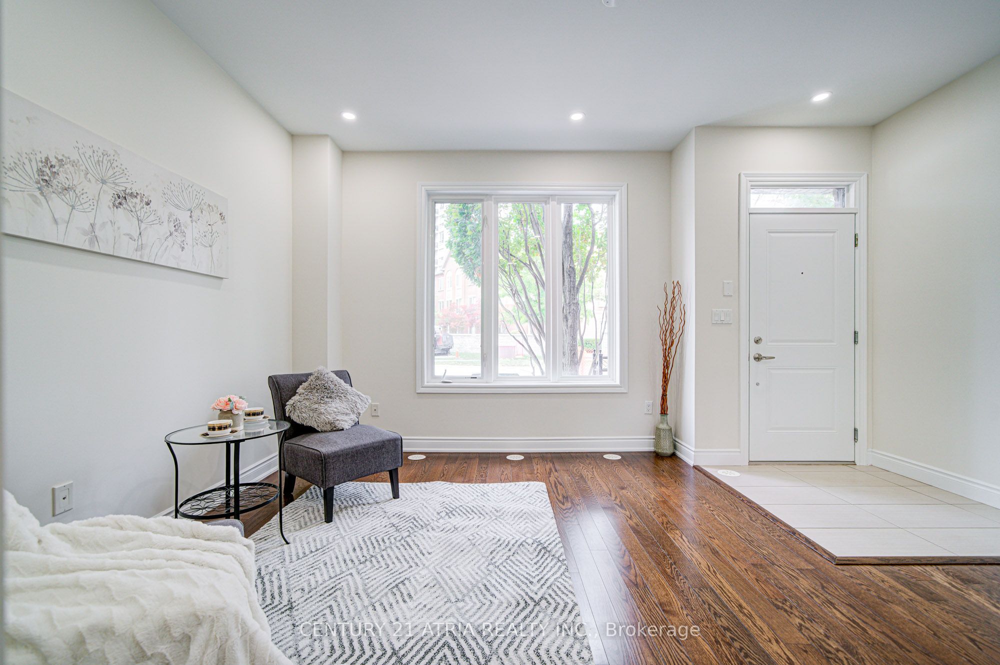 215 South park Road