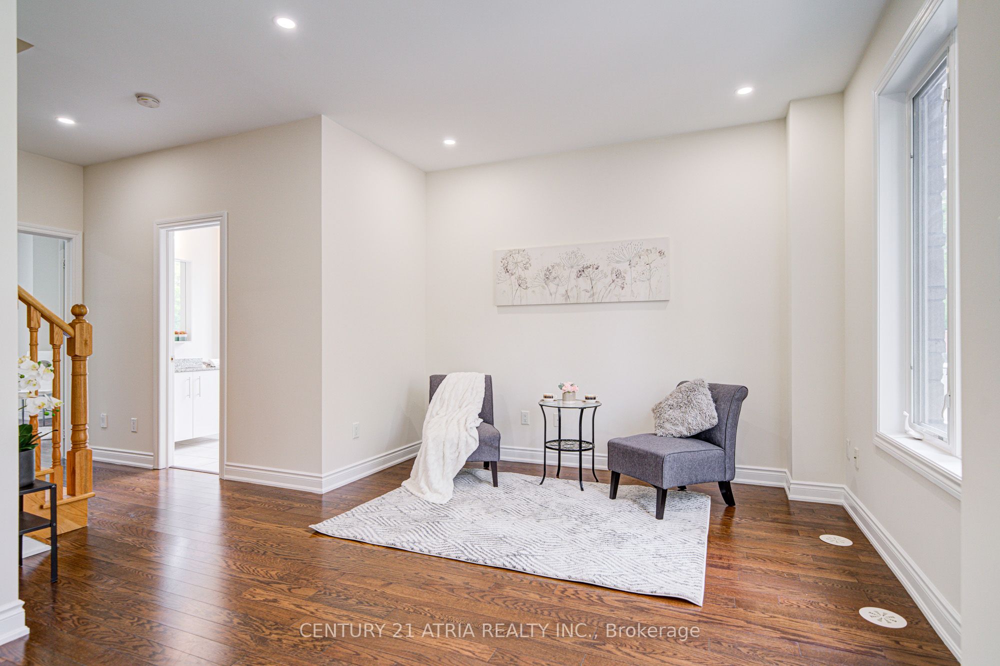 215 South park Road