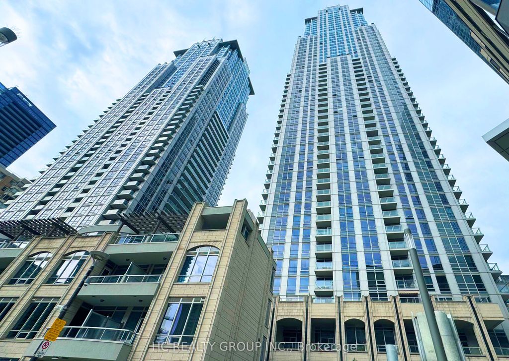 Photo of 763 Bay Street #4209, Toronto, ON M5G 2R3 (MLS # C12449482)