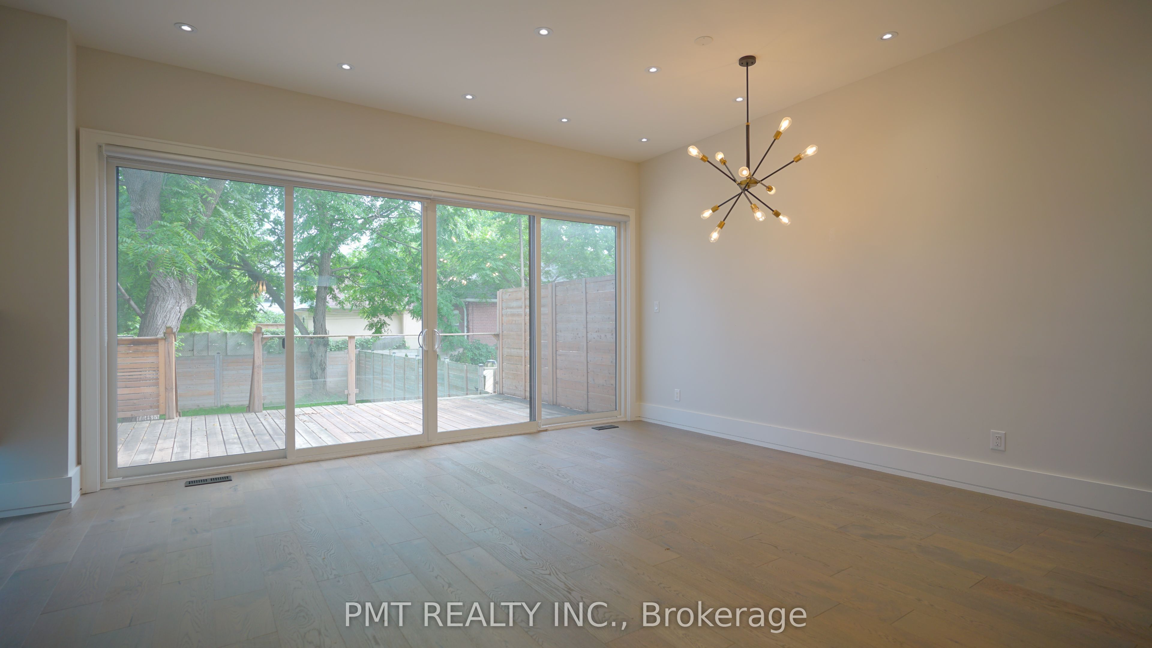 435 Valermo Drive