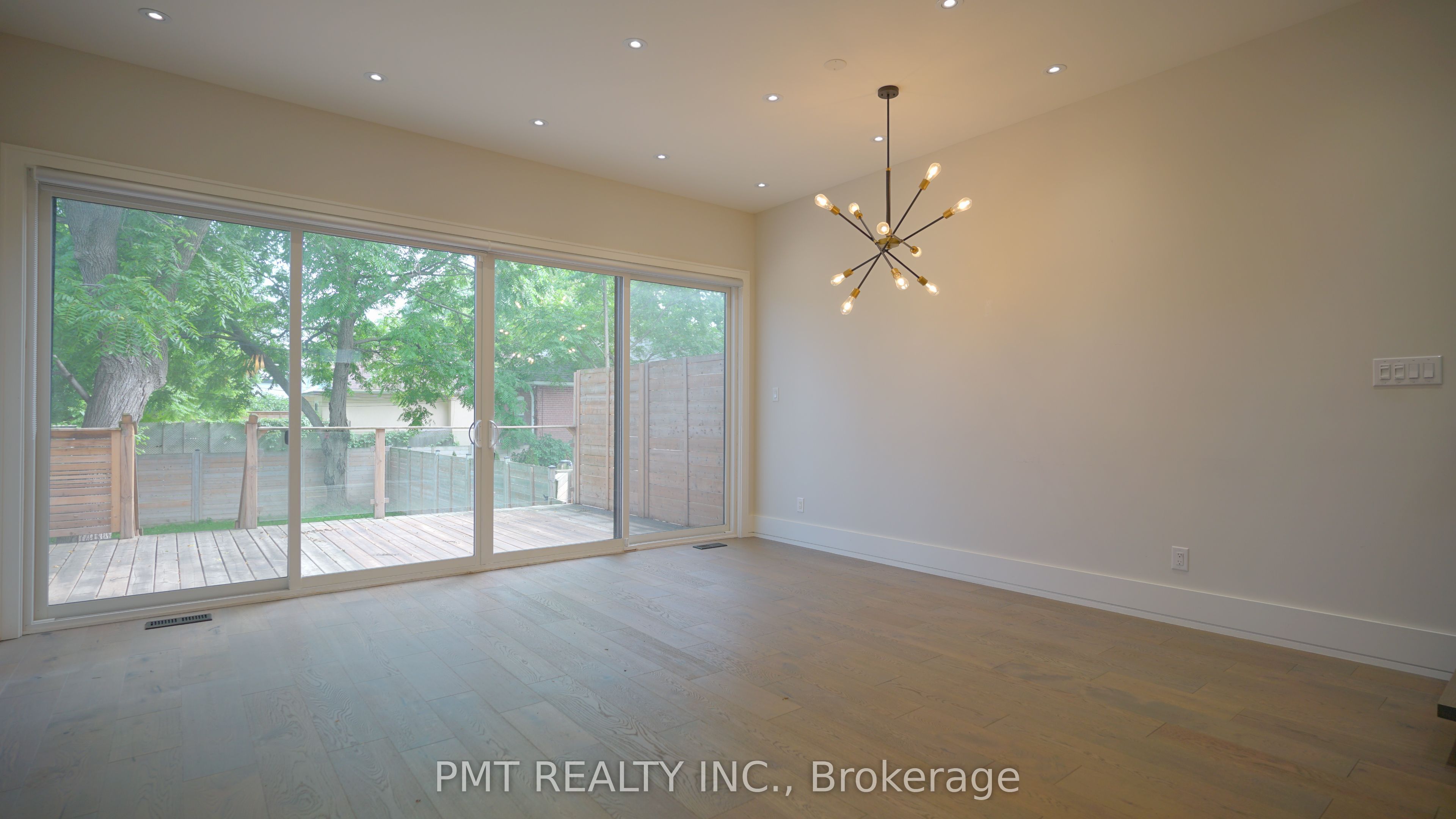 435 Valermo Drive
