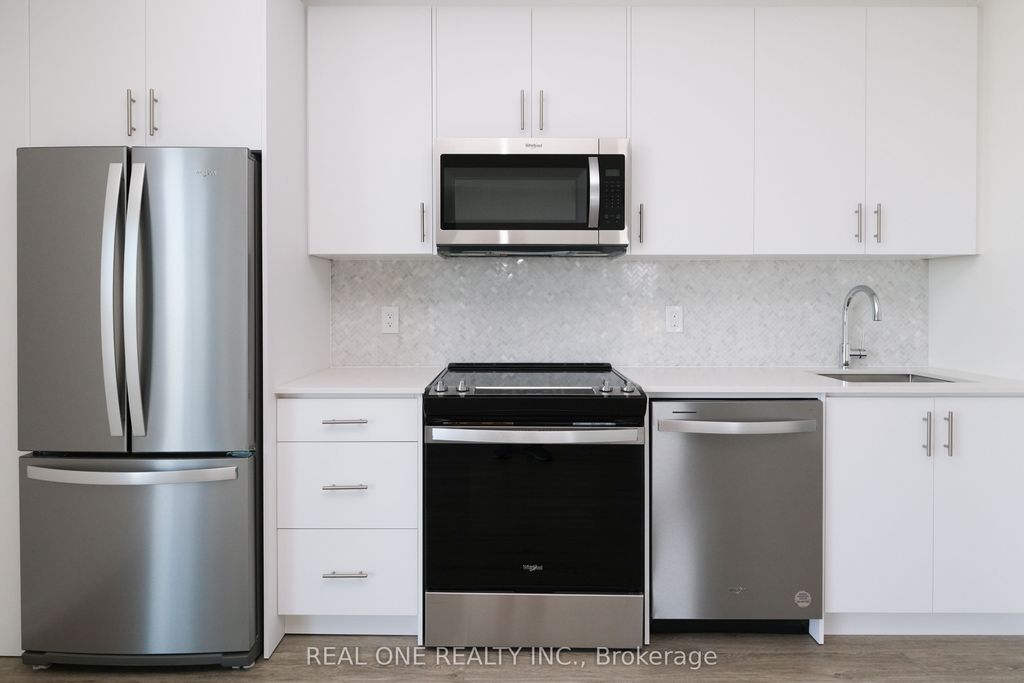 Photo of 335 Wheat Boom Drive #1302, Oakville, ON L6H 7Y1 (MLS # W12644874)