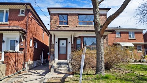 451 Donlands Avenue Toronto ON M4J 3S4