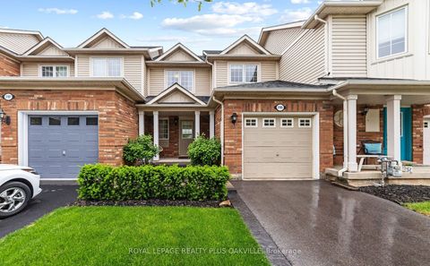 2185 Baronwood Drive Oakville ON L6M 4S4