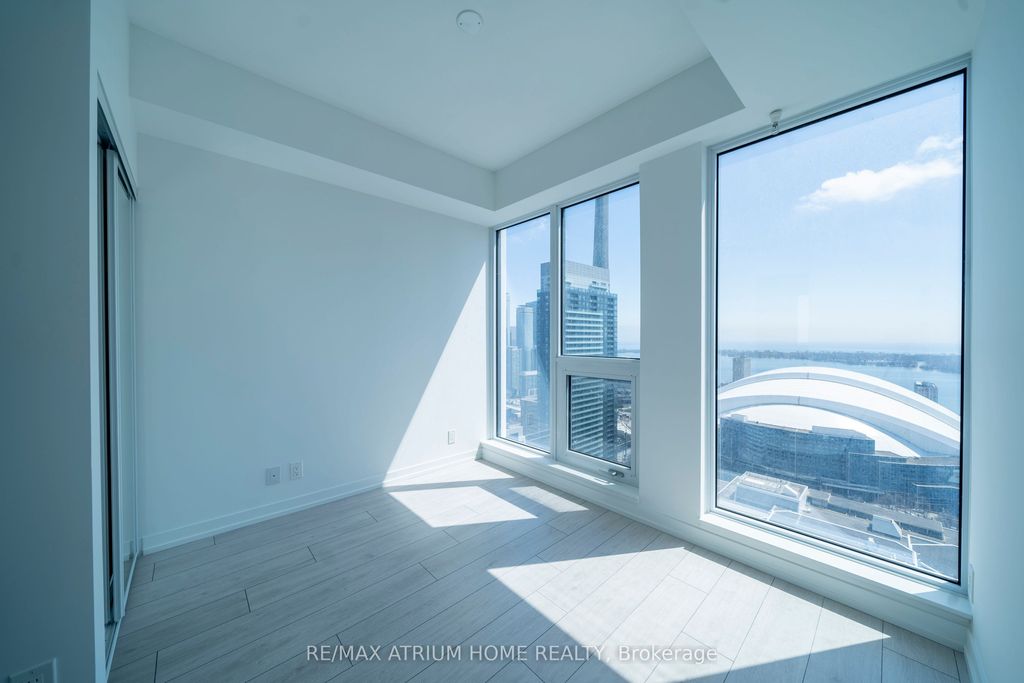 Photo of 55 Mercer Street #4212, Toronto, ON M5V 0W4 (MLS # C12906490)