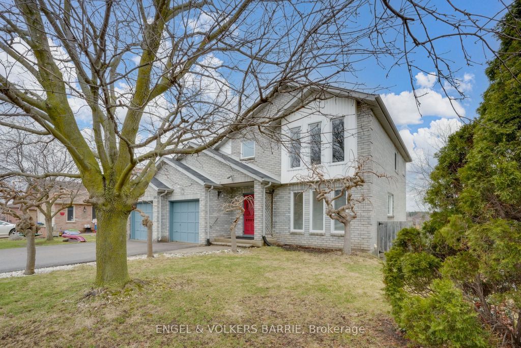 Photo of 56 Fox Run Lane, Bradford West Gwillimbury, ON L3Z 2V2 (MLS # N13044670)
