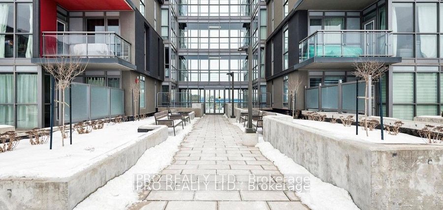 5230 Dundas Street 632