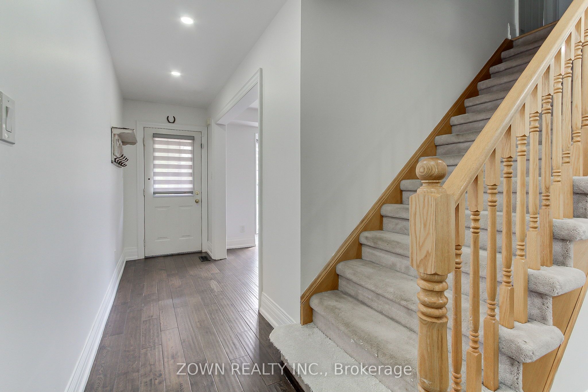 2310 Grand Oak Trail