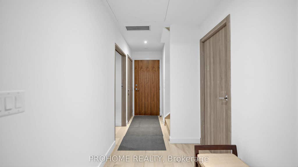 Photo of 27 McMahon Drive #111, Toronto, ON M2K 0J2 (MLS # C13598154)