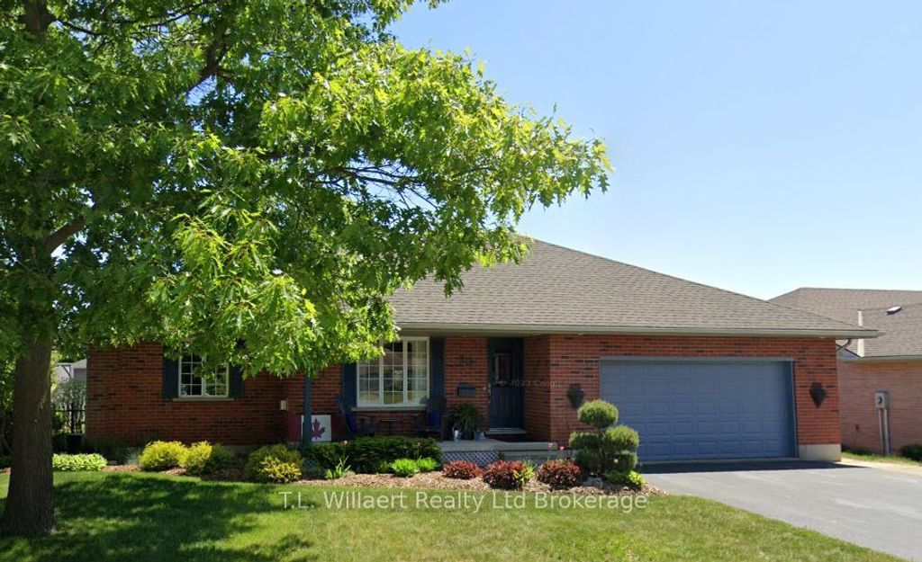 Photo of 20 Andover Avenue, Tillsonburg, ON N4G 4J5 (MLS # X12785922)