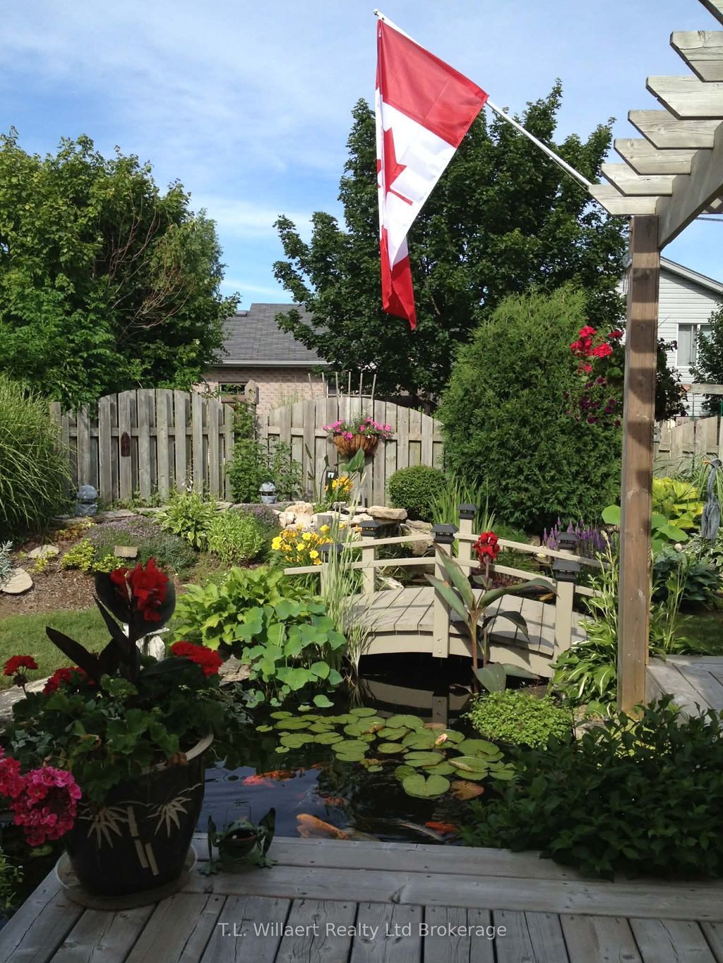 Photo of 20 Andover Avenue, Tillsonburg, ON N4G 4J5 (MLS # X12785922)