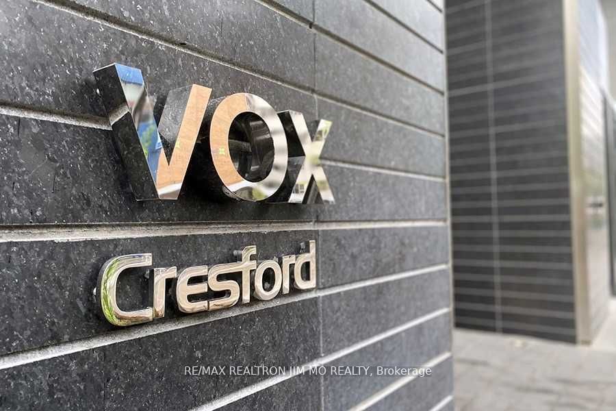 28 Wellesley Street E 706