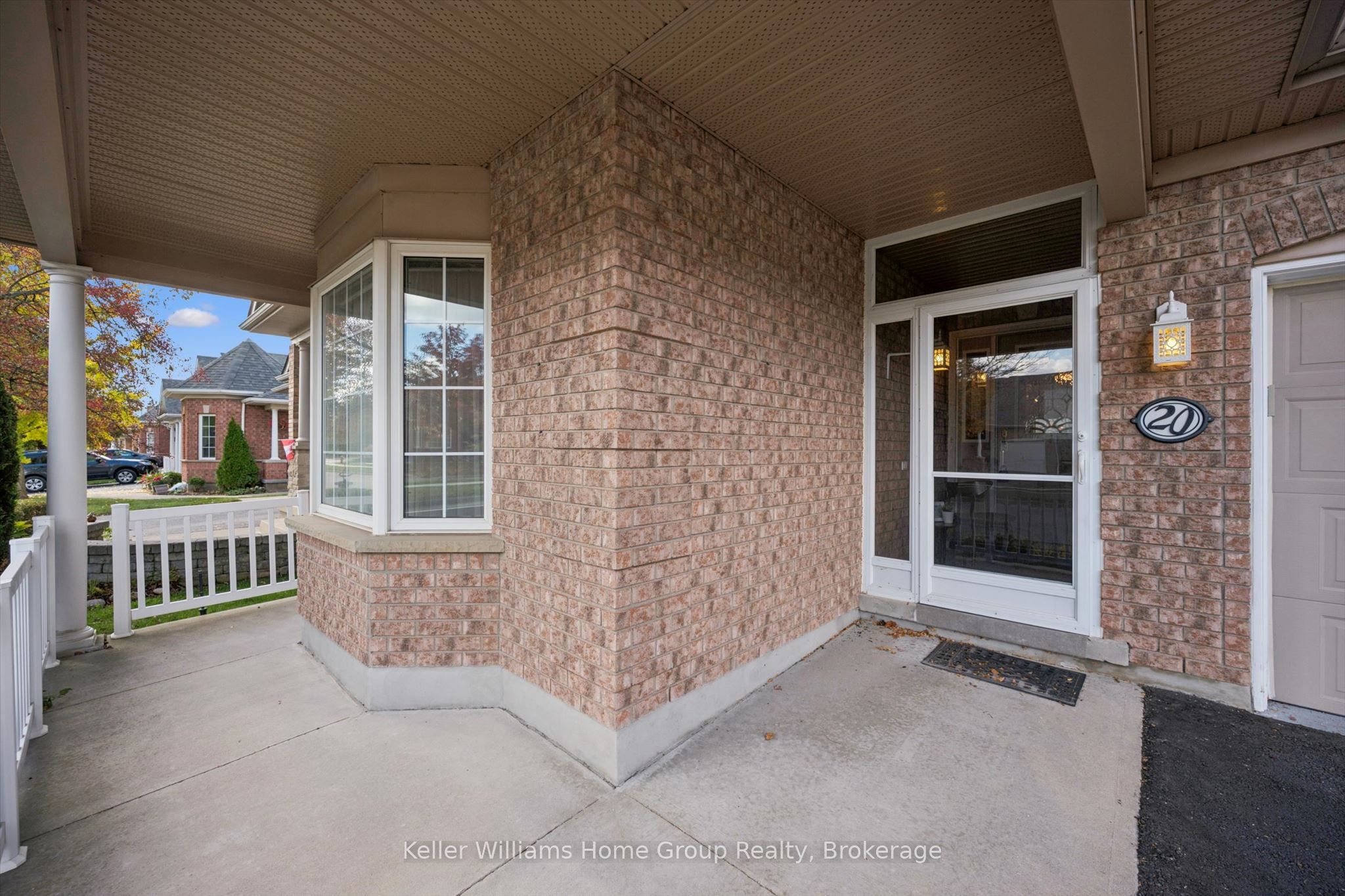 20 Beechlawn Boulevard
