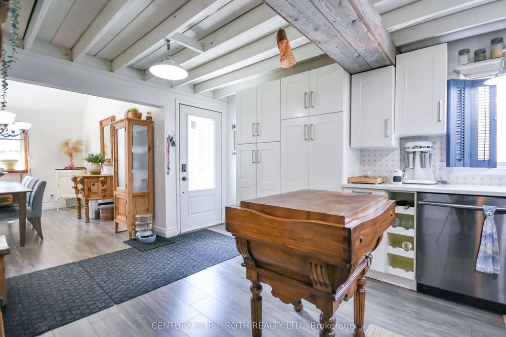 Photo of 172 Albin Road, Tay, ON L0K 2C0 (MLS # S13044518)