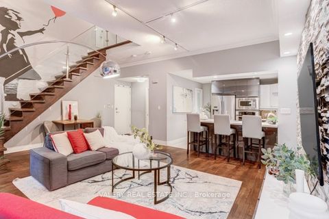 Photo of 168 Simcoe Street #PH1, Toronto, ON M5H 4C9 (MLS # C12779614)