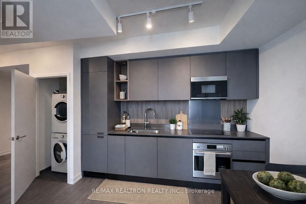 Photo of 39 Mary Street #2506, Barrie, ON L4N 1S9 (MLS # S12699688)