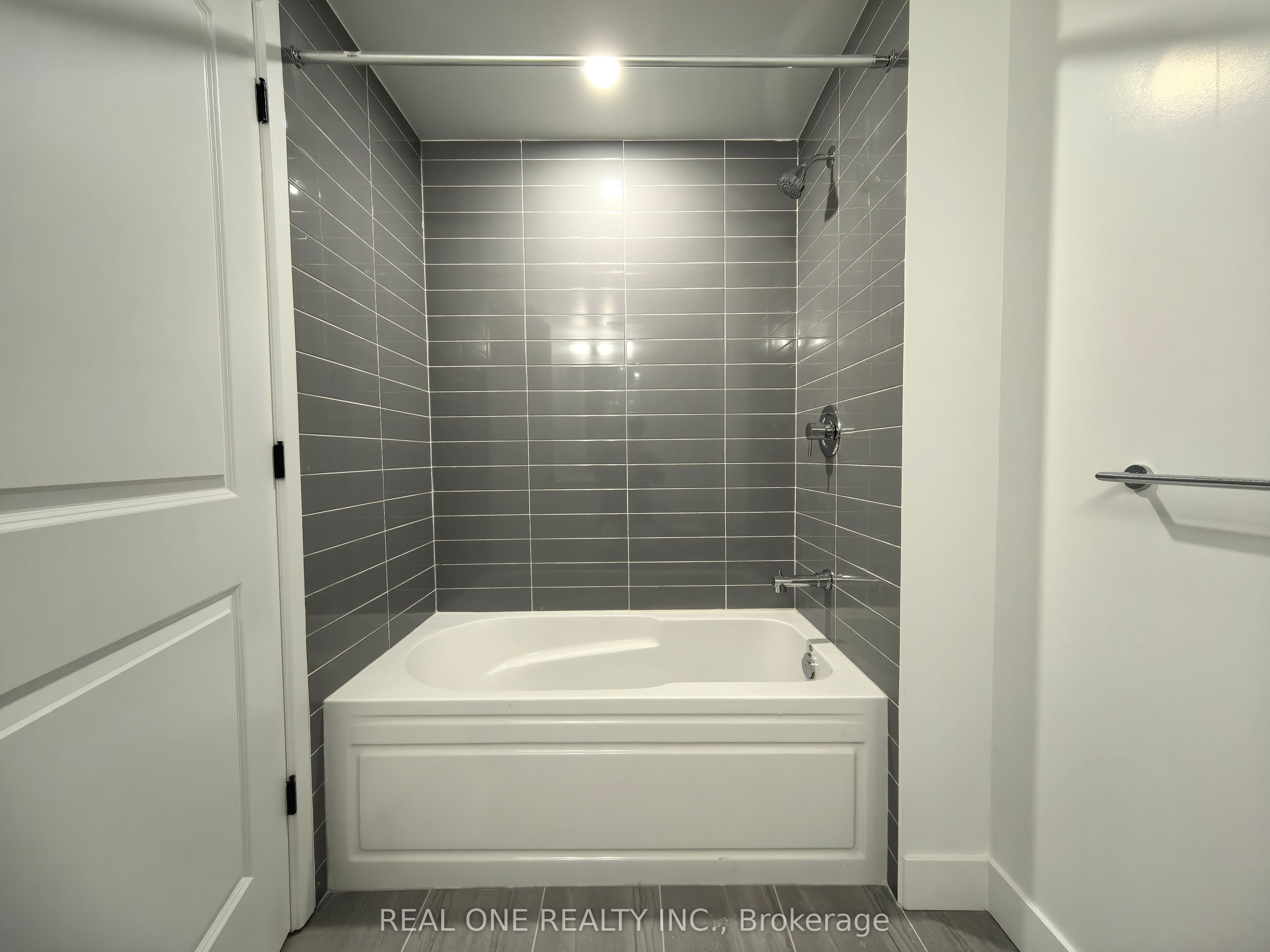 2333 KHALSA Gate 225