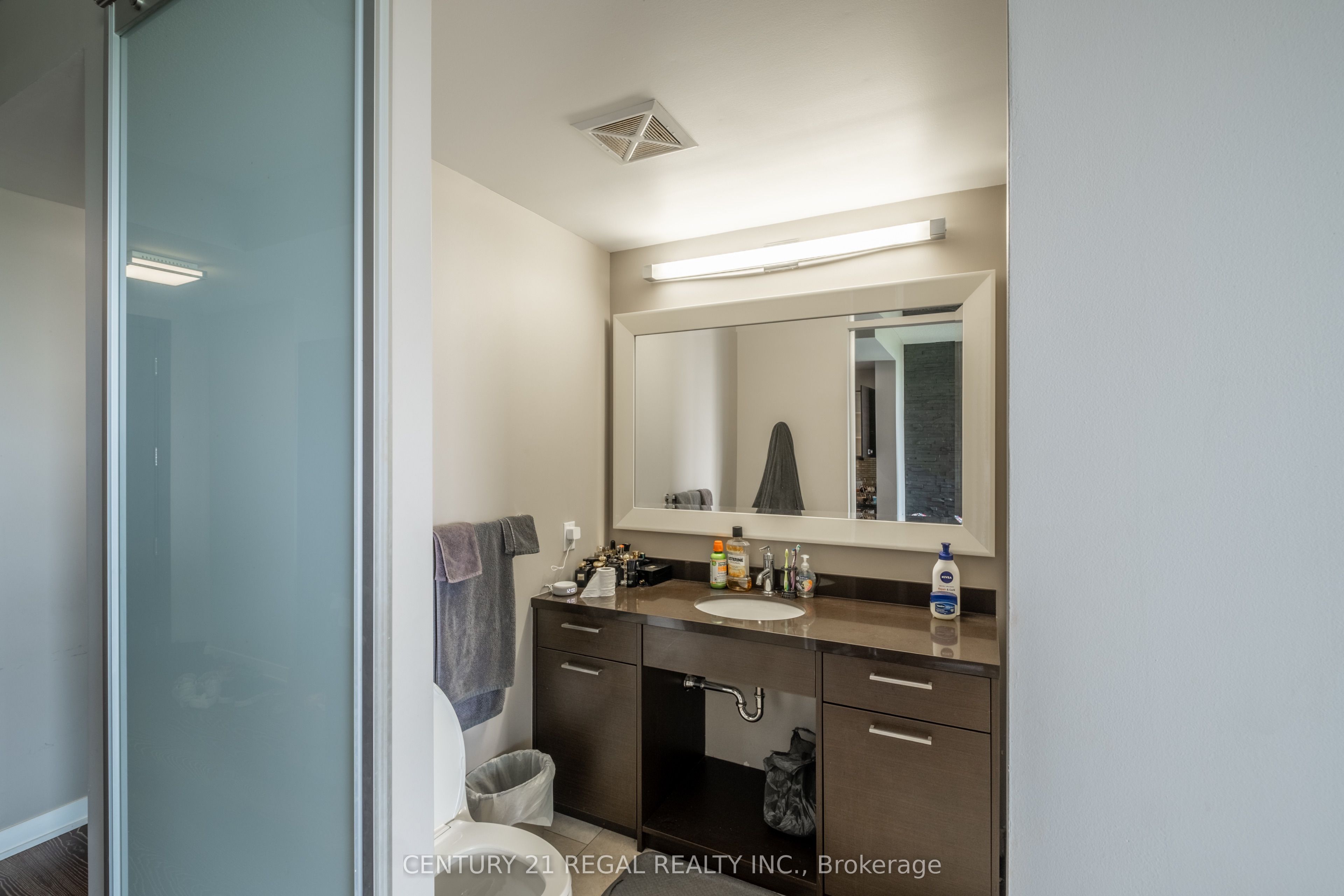 88 Park Lawn Road 1003