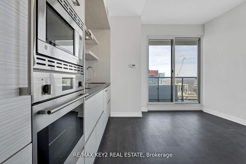 Photo of 2221 Yonge Street #3402, Toronto, ON M4S 0B8 (MLS # C13559990)