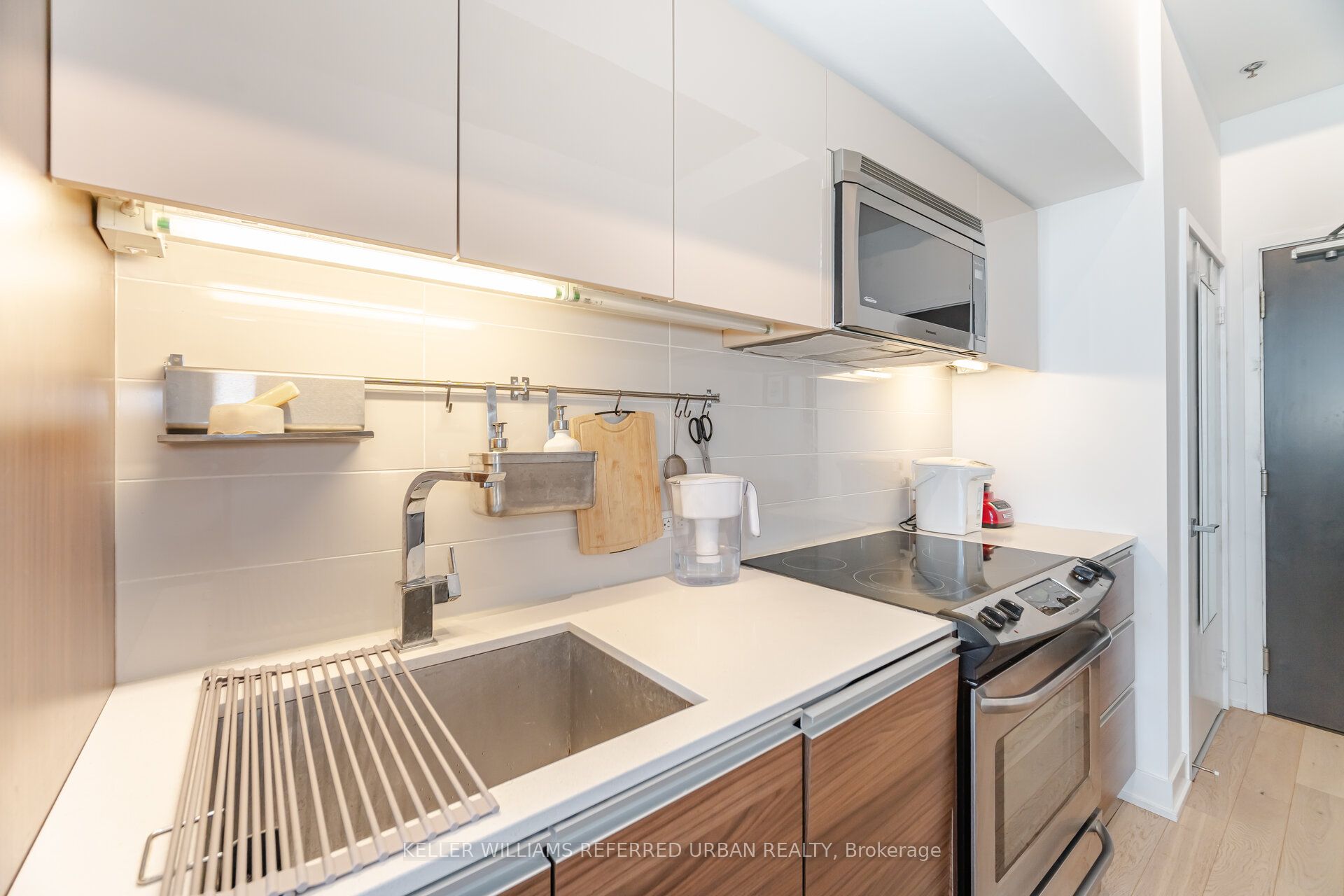 20 Minowan Miikan Lane 1108