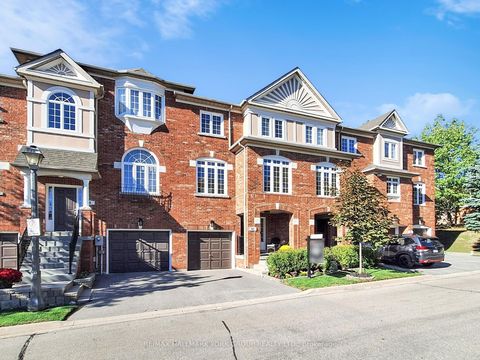 Photo of 190 Harding Boulevard W #67, Richmond Hill, ON L4C 0J9 (MLS # N12472444)