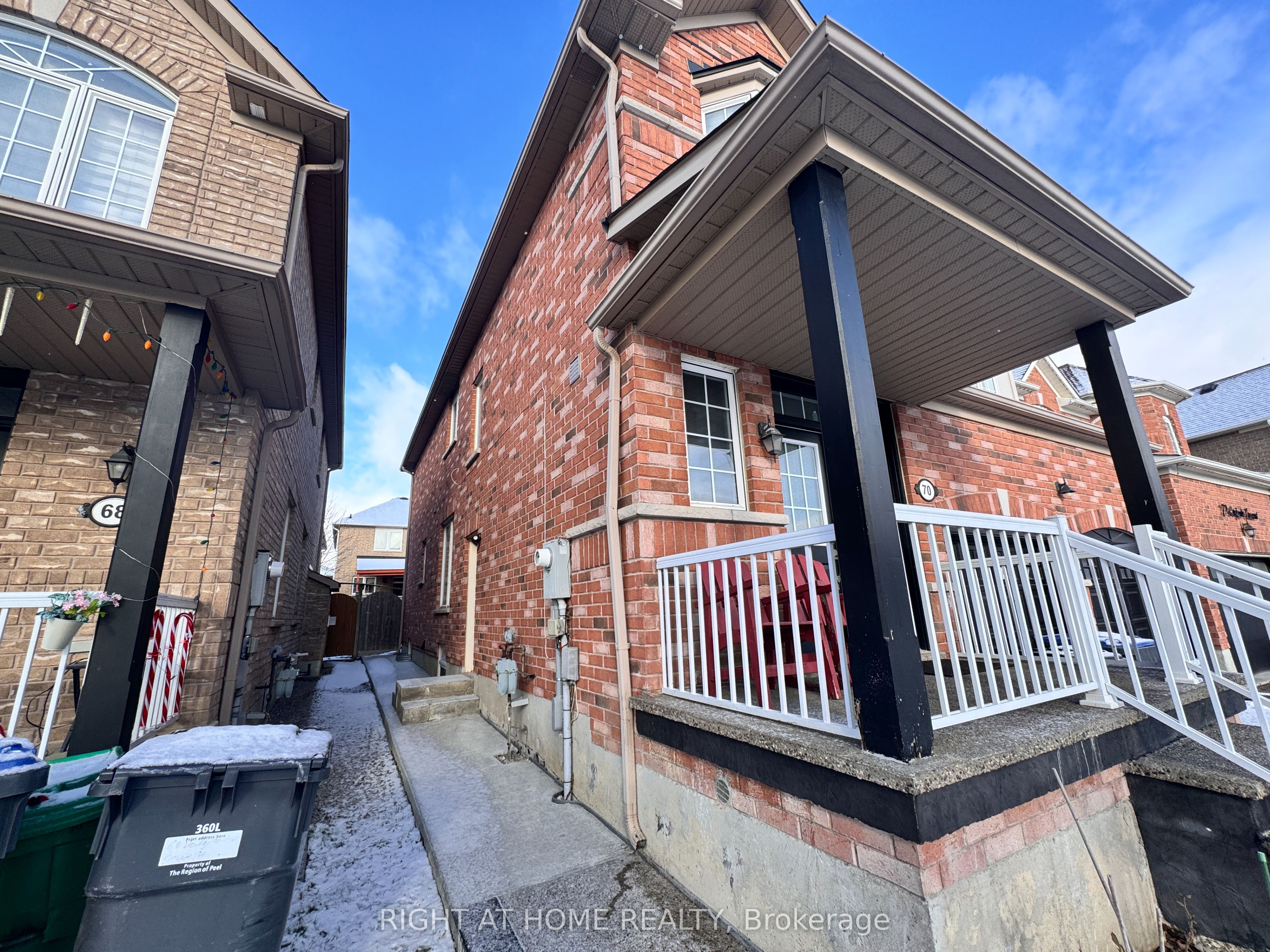 70 Hardgate Crescent Basement