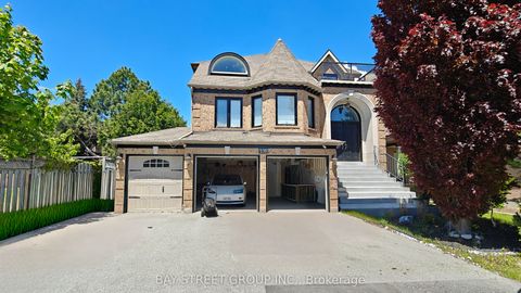 231 Shaftsbury Avenue N Richmond Hill ON L4C 0E8