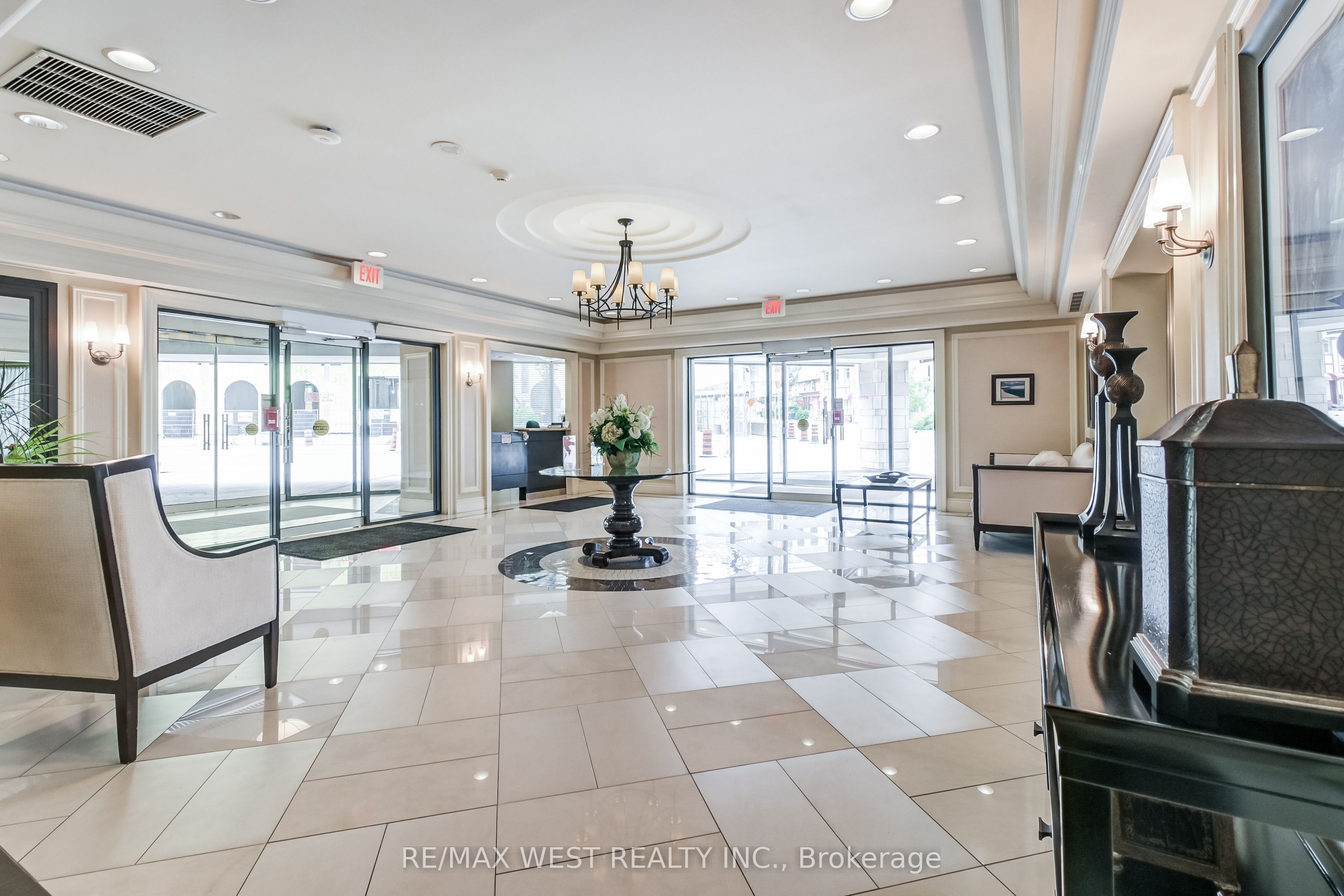 25 Earlington Avenue 309