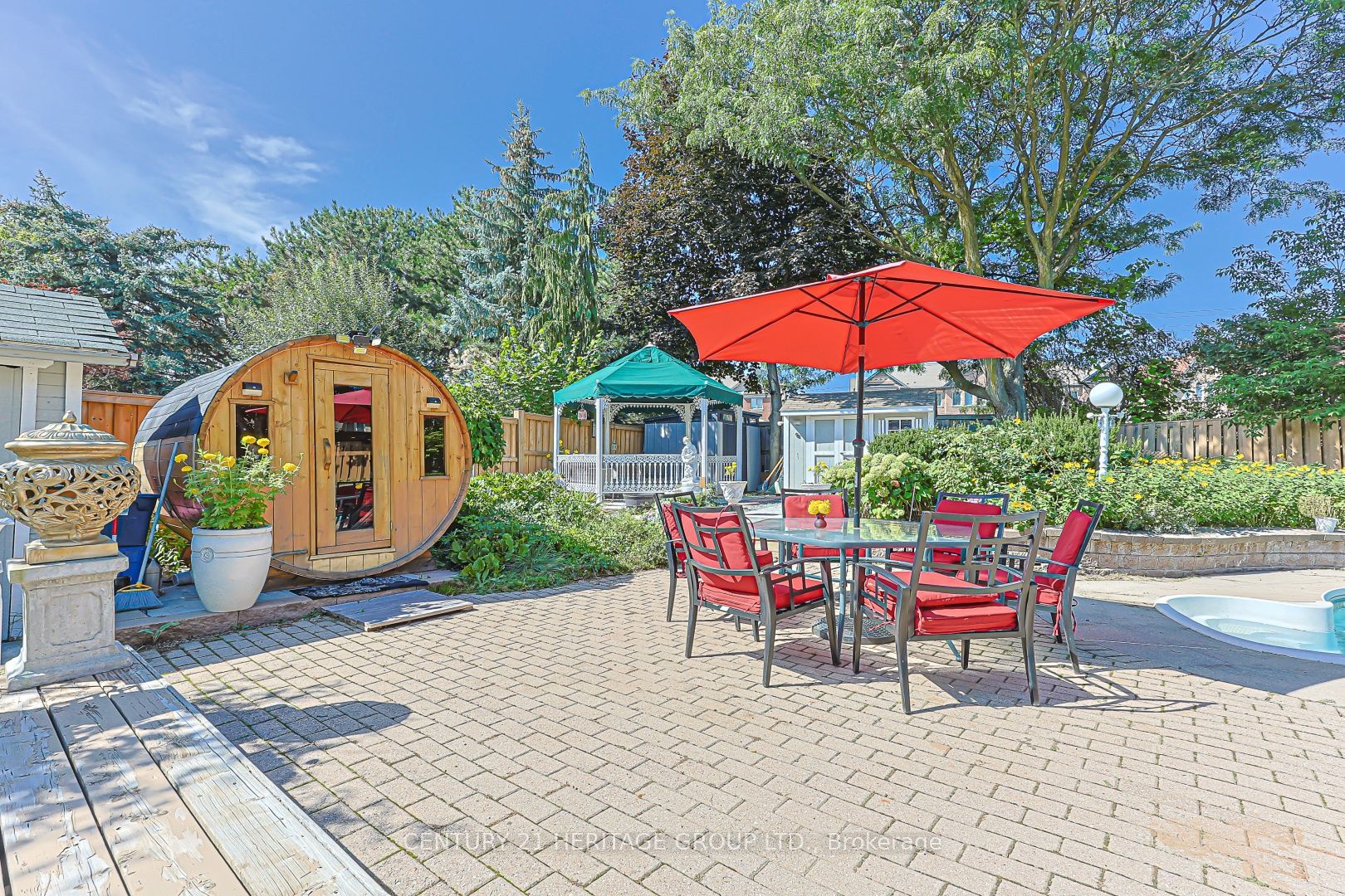 62 Greencroft Crescent