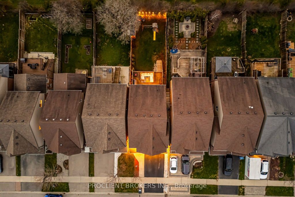 Photo of 147 Couling Crescent, Guelph, ON N1H 6J1 (MLS # X13033638)