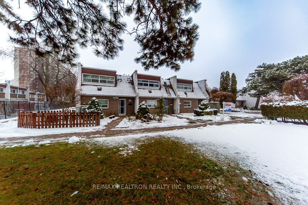 Photo of 34 Venetian Crescent #143, Toronto, ON M3N 2L8 (MLS # W12649206)