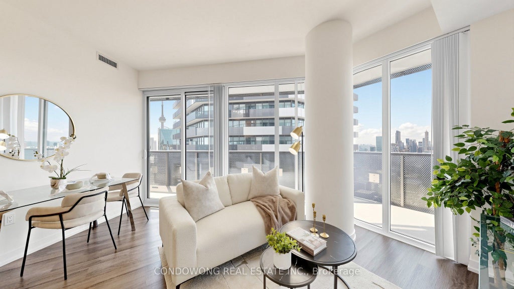 Photo of 138 Downes Street #6212, Toronto, ON M5E 0E4 (MLS # C13545838)