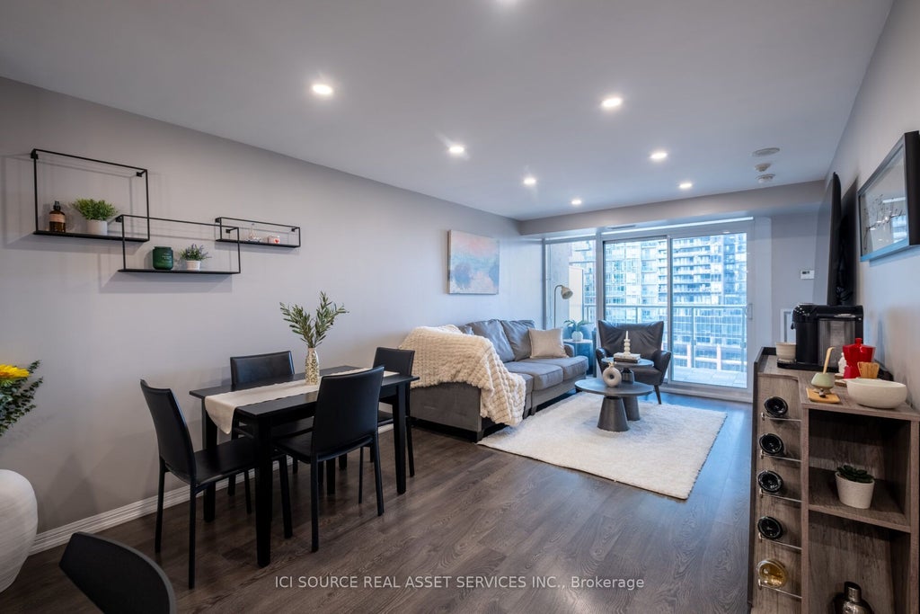 Photo of 125 Western Battery Road #1109, Toronto, ON M6K 3R8 (MLS # C13591708)
