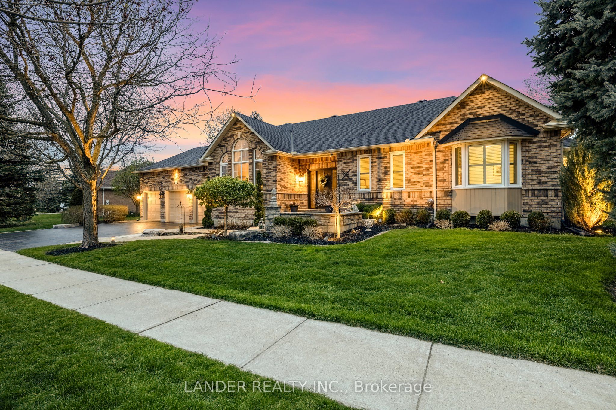 100 Colonel Wayling Boulevard
