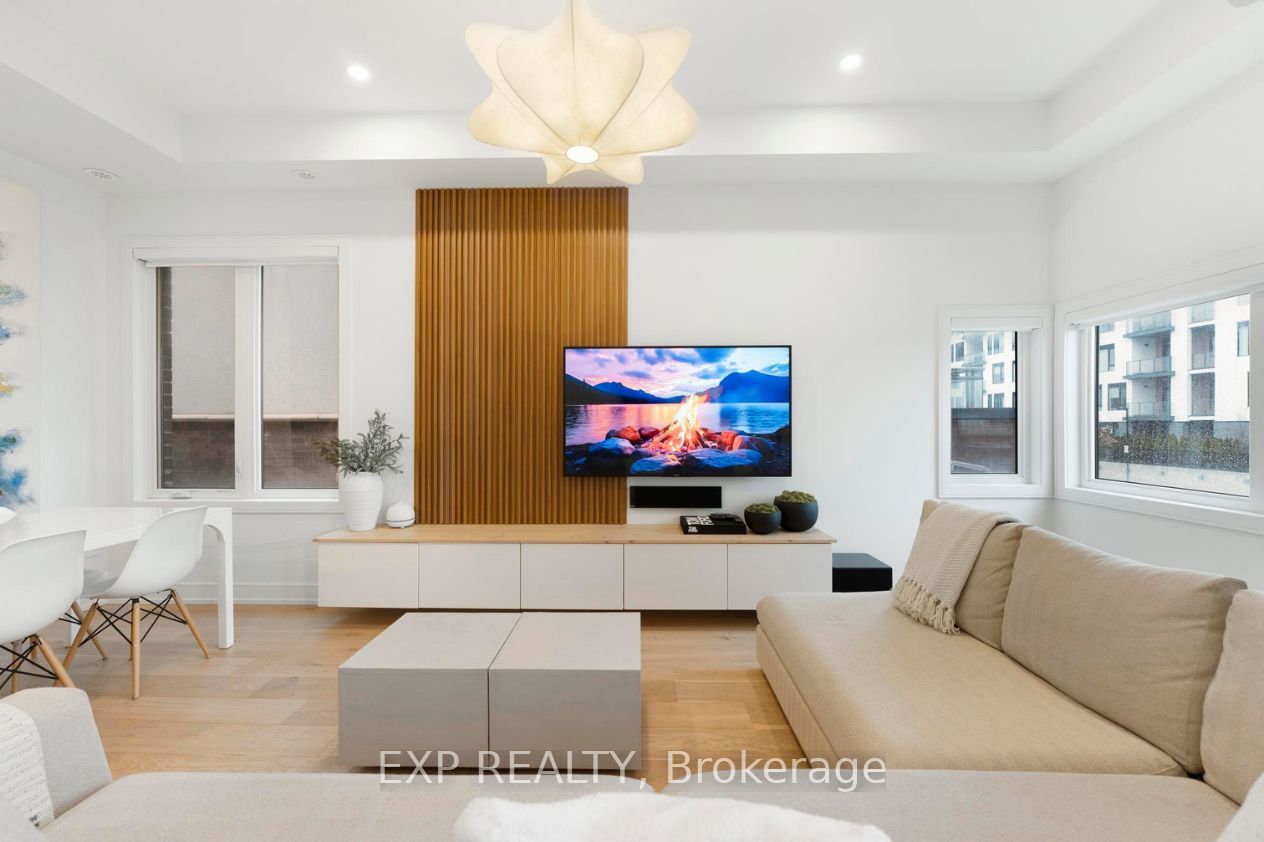 1417 Clarriage Court