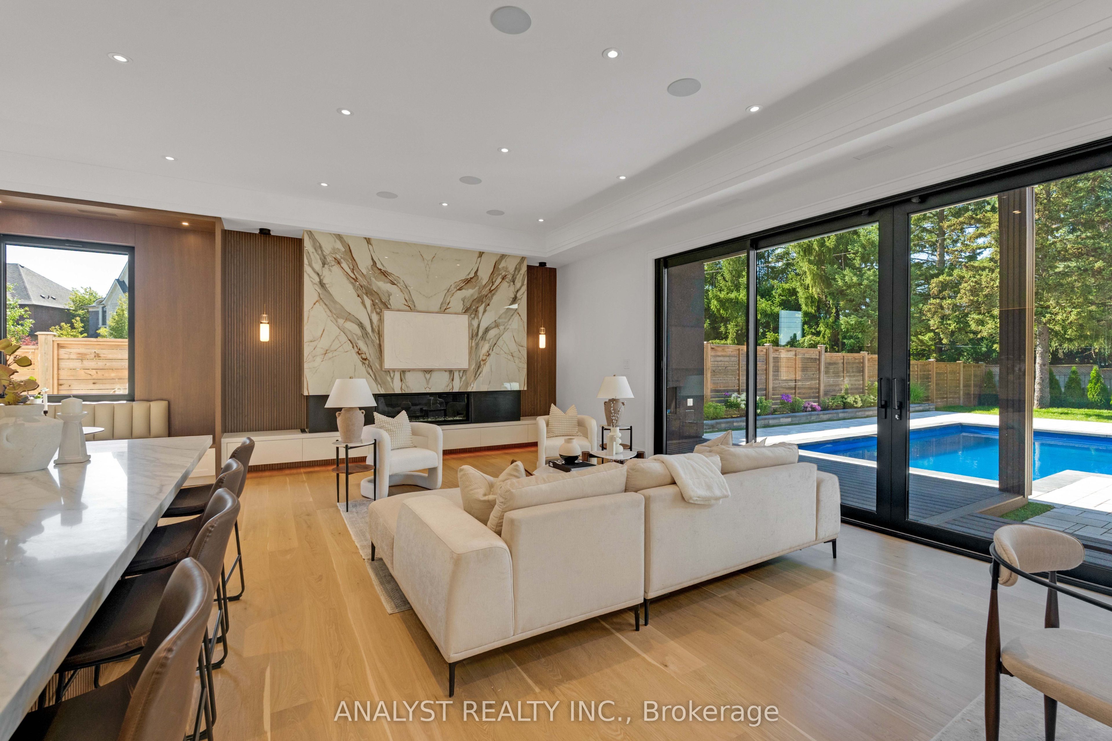 82 Donhill Crescent