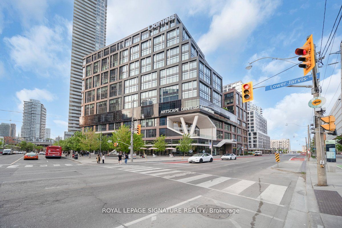 130 Queens Quay E 615