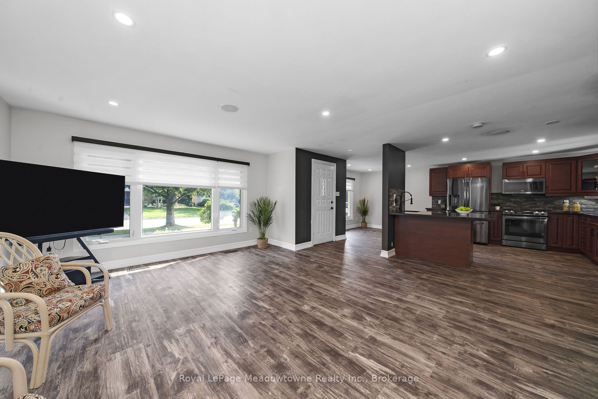 96 Macdonald Crescent