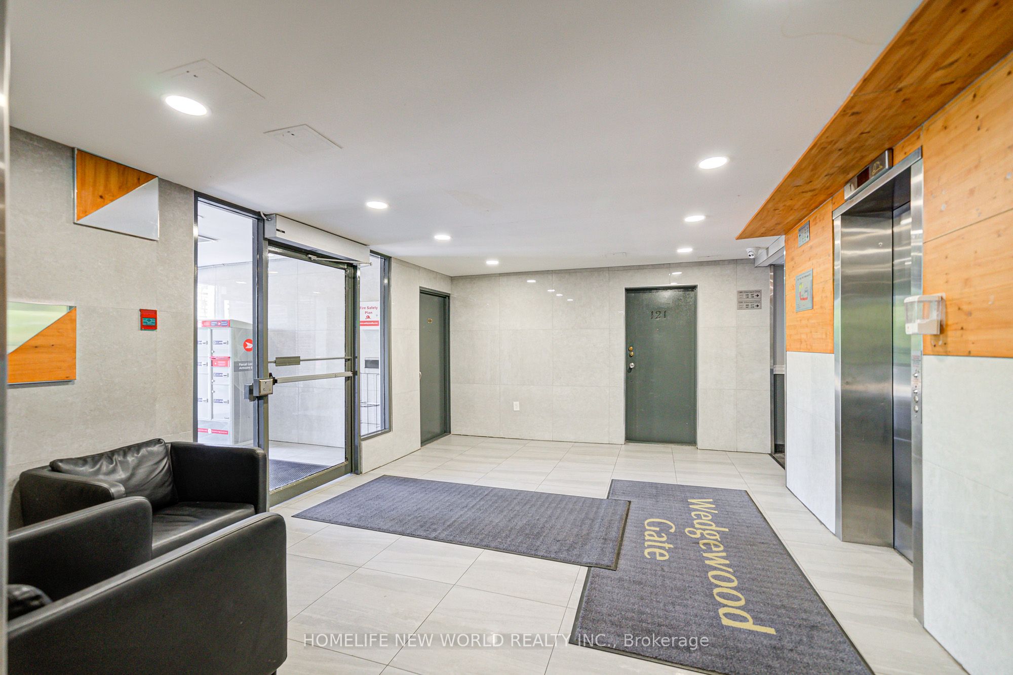 1455 Williamsport Drive 325