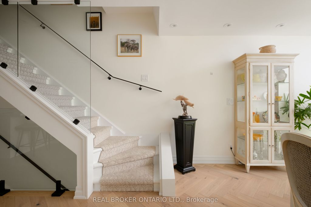 Photo of 187 Sherwood Avenue #B, Toronto, ON M4P 2A9 (MLS # C12554418)