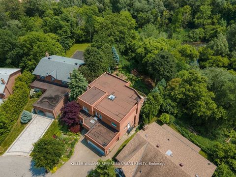 Photo of 4 Saddletree Drive, Toronto, ON M2H 3L3 (MLS # C12460624)