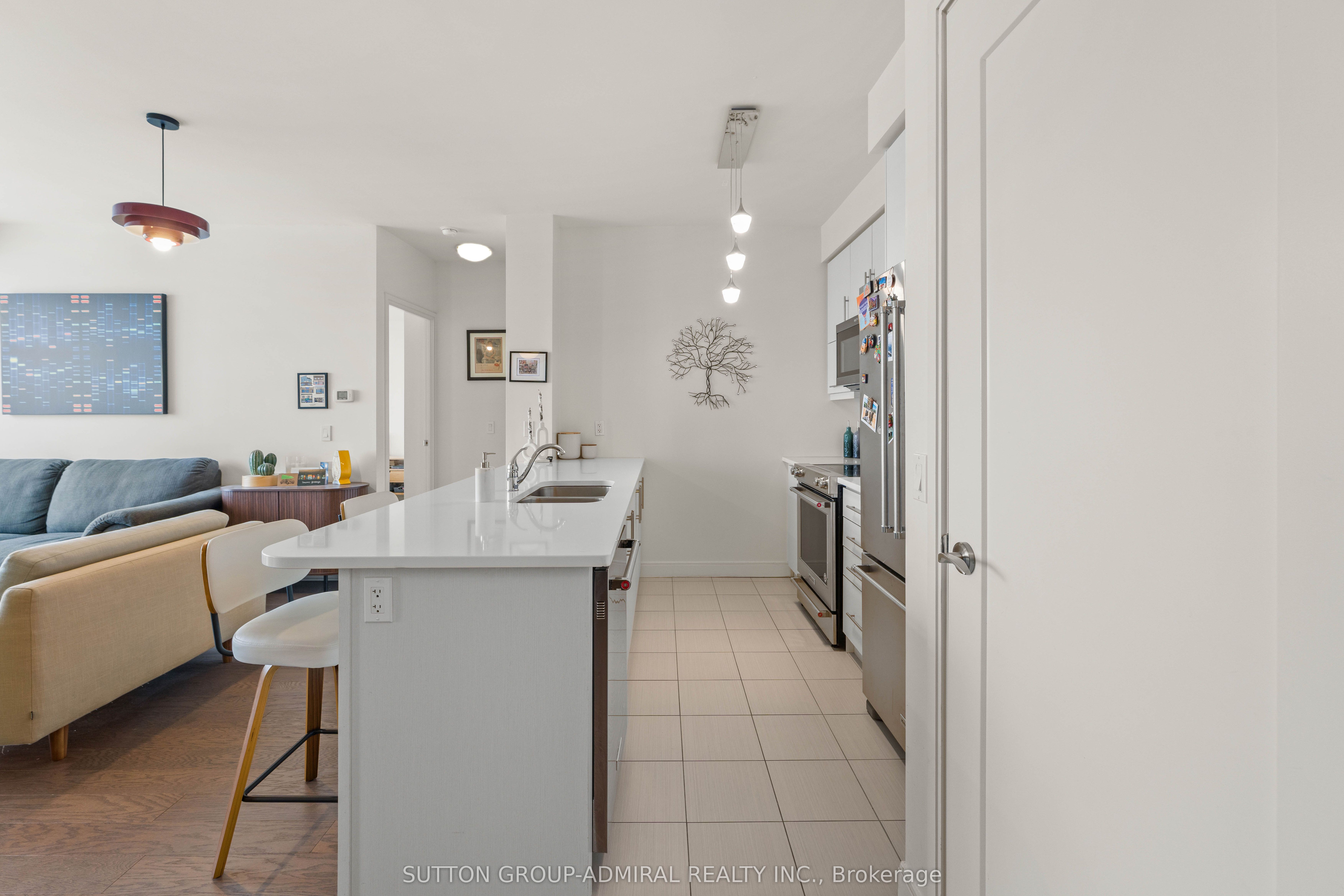 825 Church Street 2106