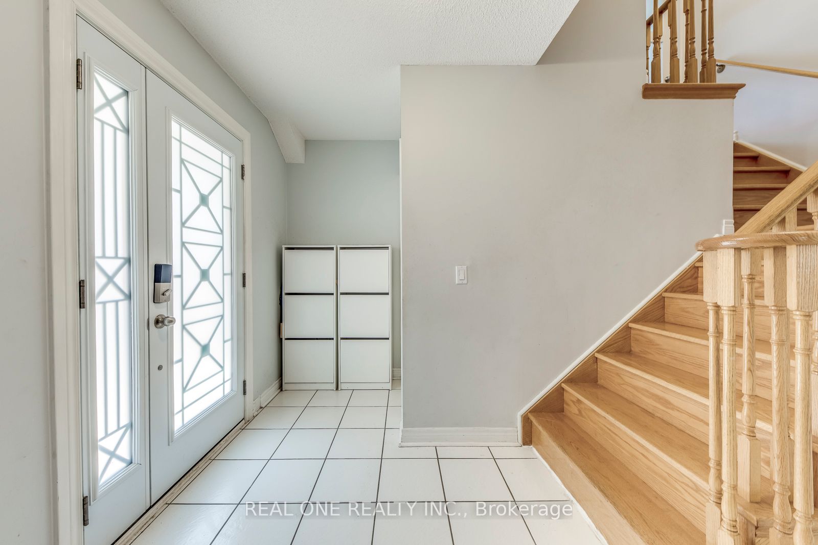 826 Winterton Way