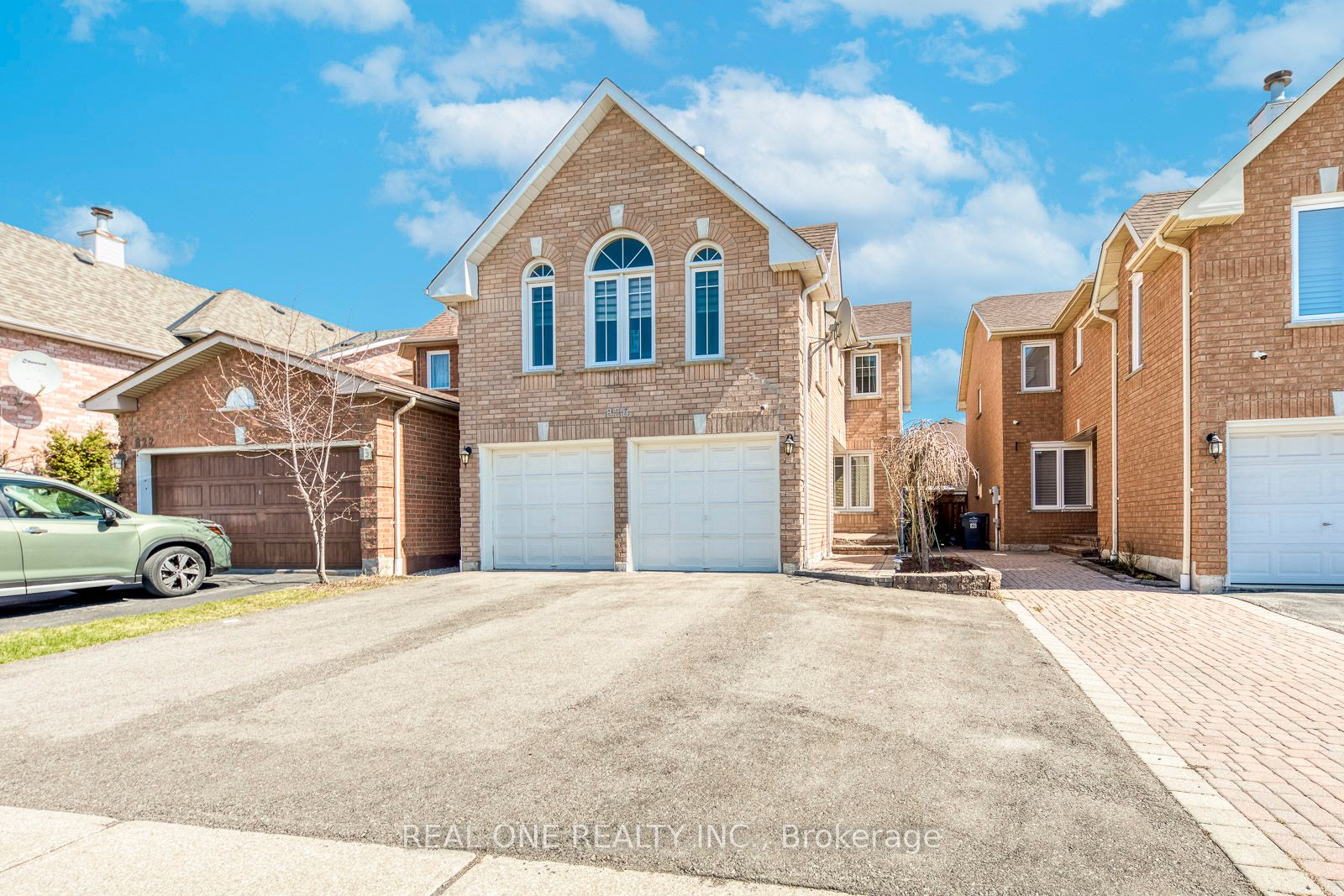 826 Winterton Way