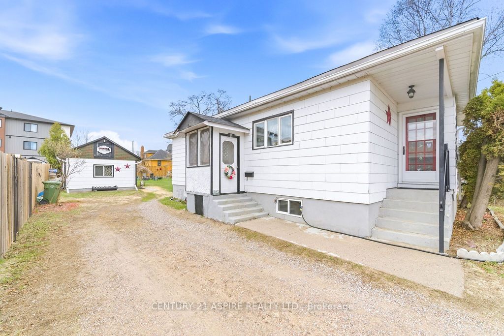 Photo of 14 Wilbert Street, Petawawa, ON K8H 2C6 (MLS # X13078936)
