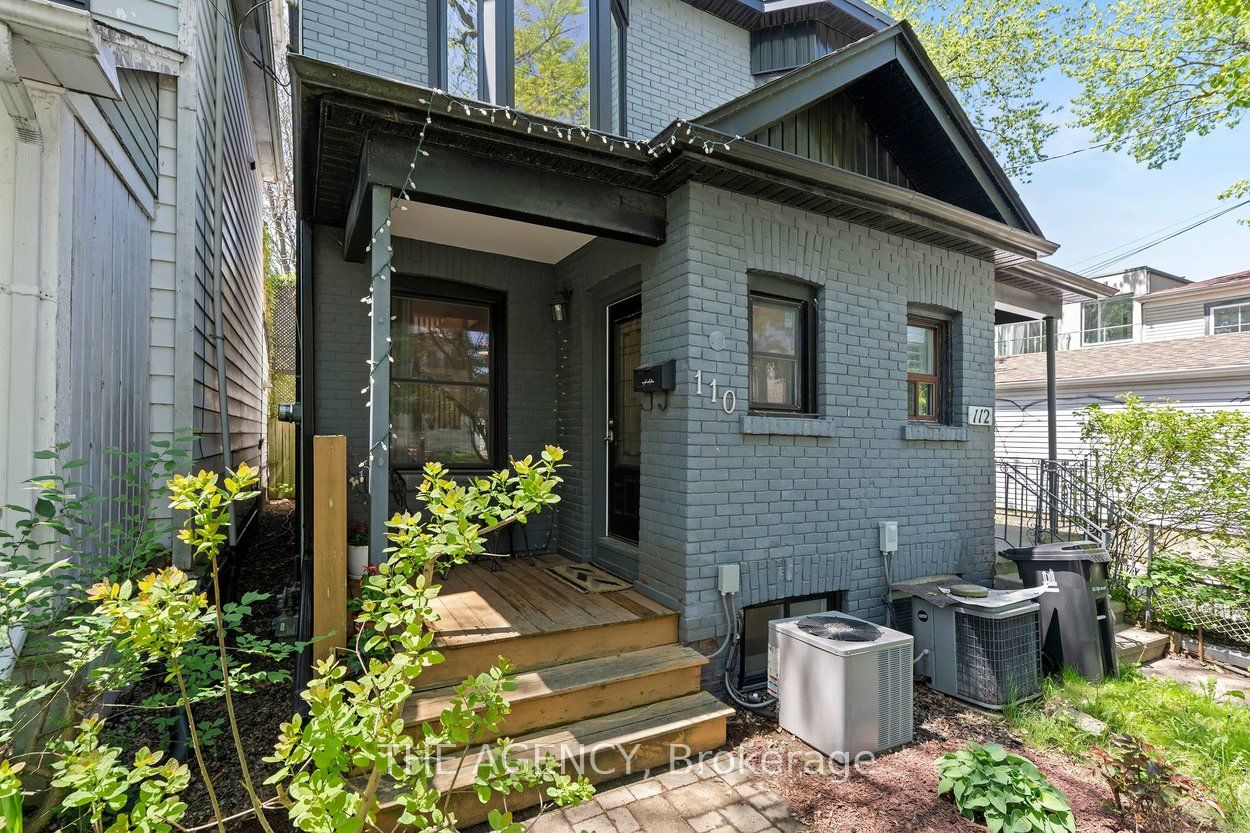 110 Hastings Avenue