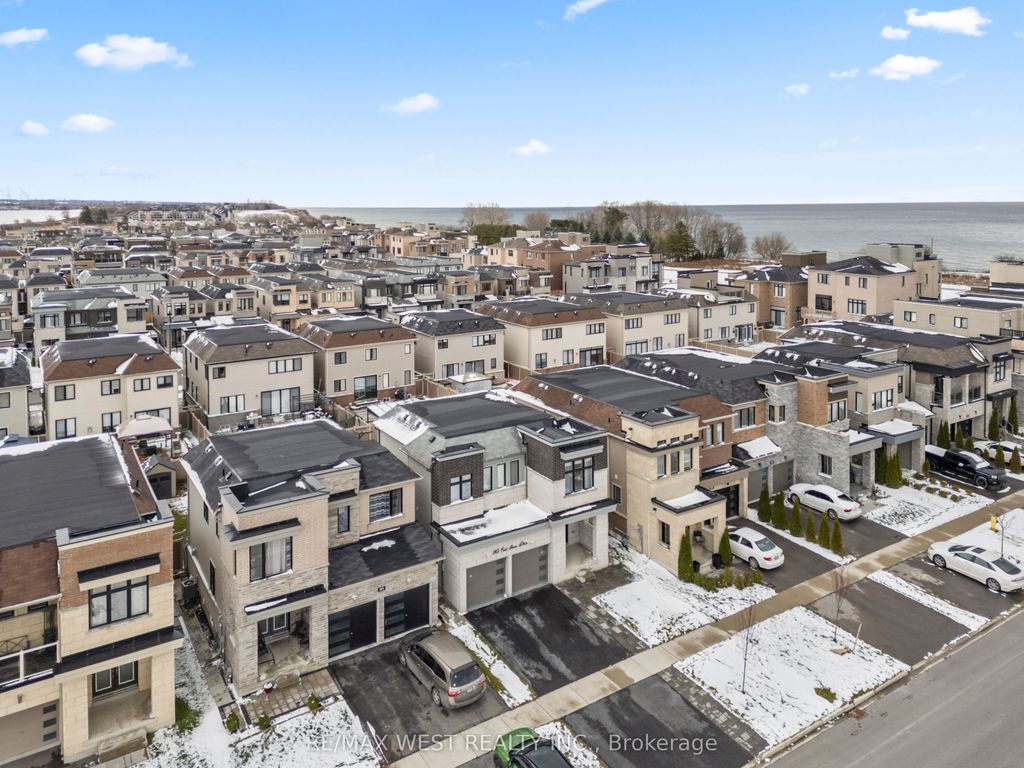 Photo of 145 East Shore Drive, Clarington, ON L1C 1Z8 (MLS # E12750940)