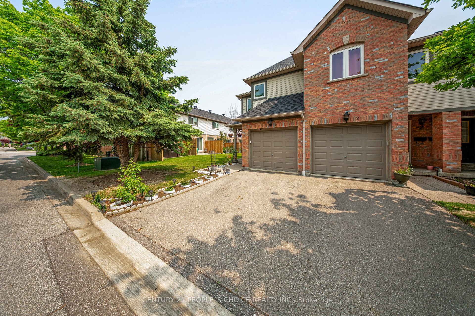 5255 Guildwood Way 1