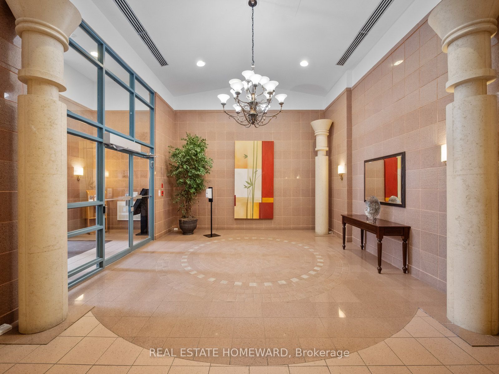 1091 Kingston Road 624